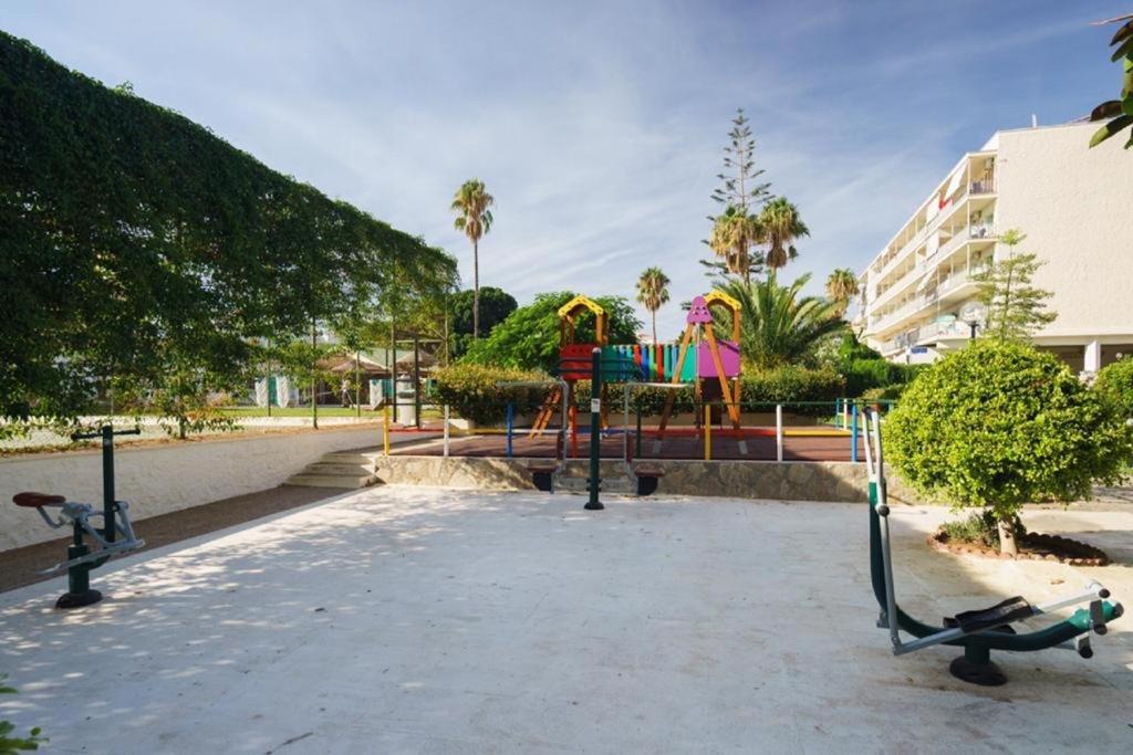 Apartment Armenka Carihuela Park Торремолінос Екстер'єр фото
