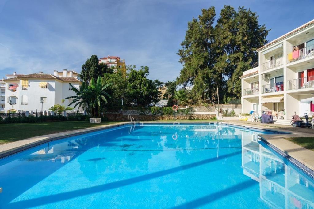 Apartment Armenka Carihuela Park Торремолінос Екстер'єр фото